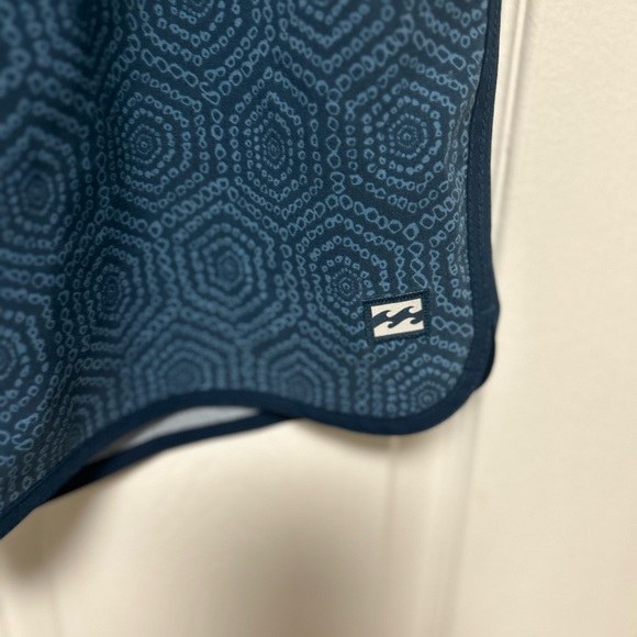 billabong Men’s Blue Swin Shorts Size 32 - Picture 8 of 10